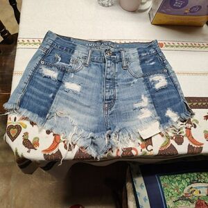 American Eagle Distressed Vintage Hi Rise Festival Shorts Size Women's 6